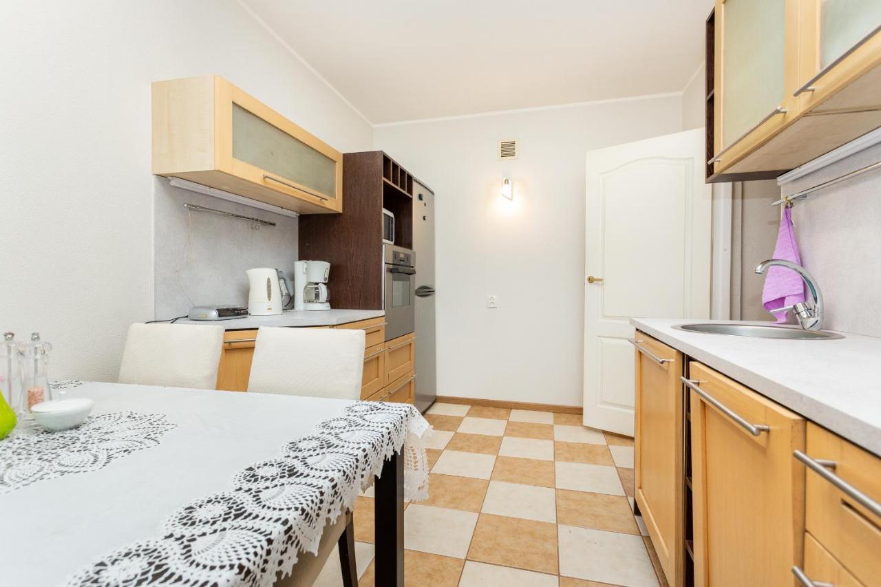 3 Room Central Apartmend 90M2 Parking For One Car Fifth Floor And The Building Does Not Have An Elevator Reval Esterno foto